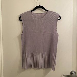 Pleated Sleeveless Lavender Top